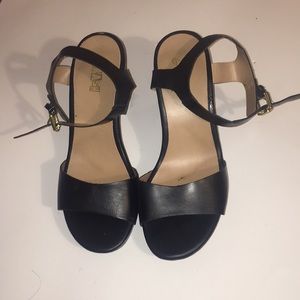 Open toe heels size 8